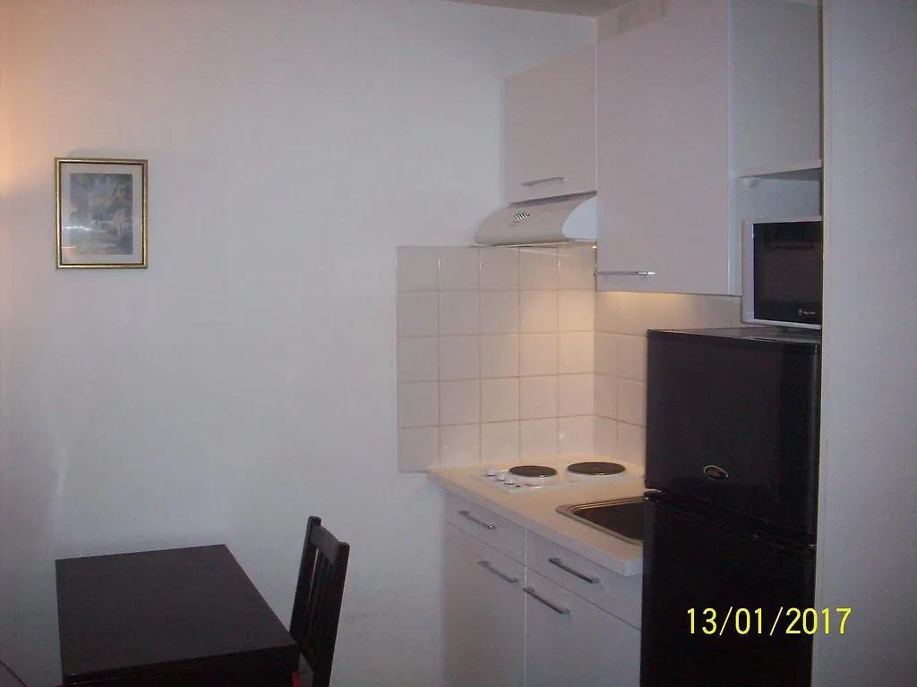 Fushia Apartment Cannes