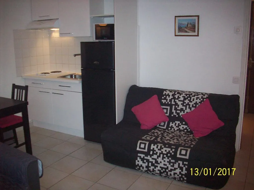 Fushia Apartment Cannes 0*,  France